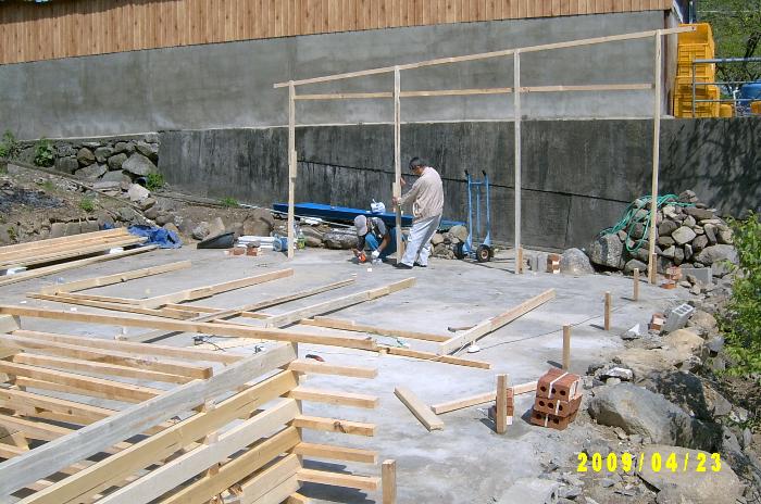 persimmon house001.JPG