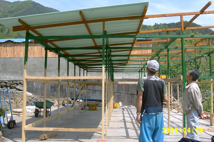 persimmon house005.JPG