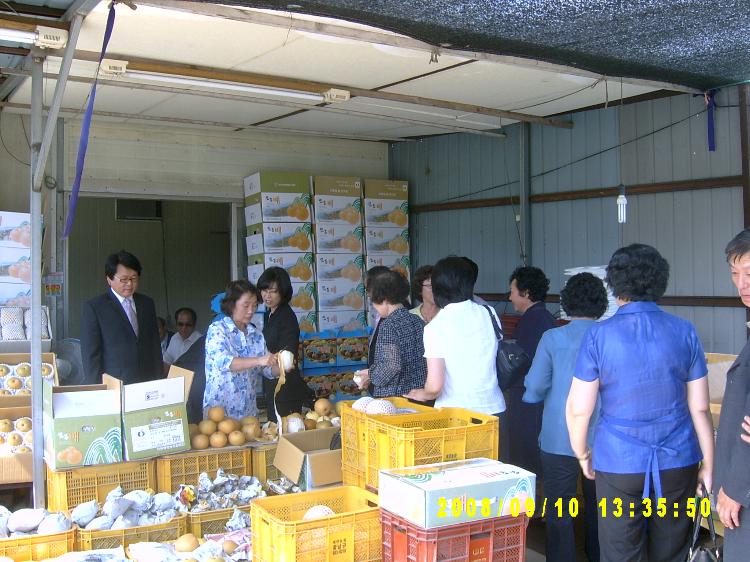 revival service4.JPG