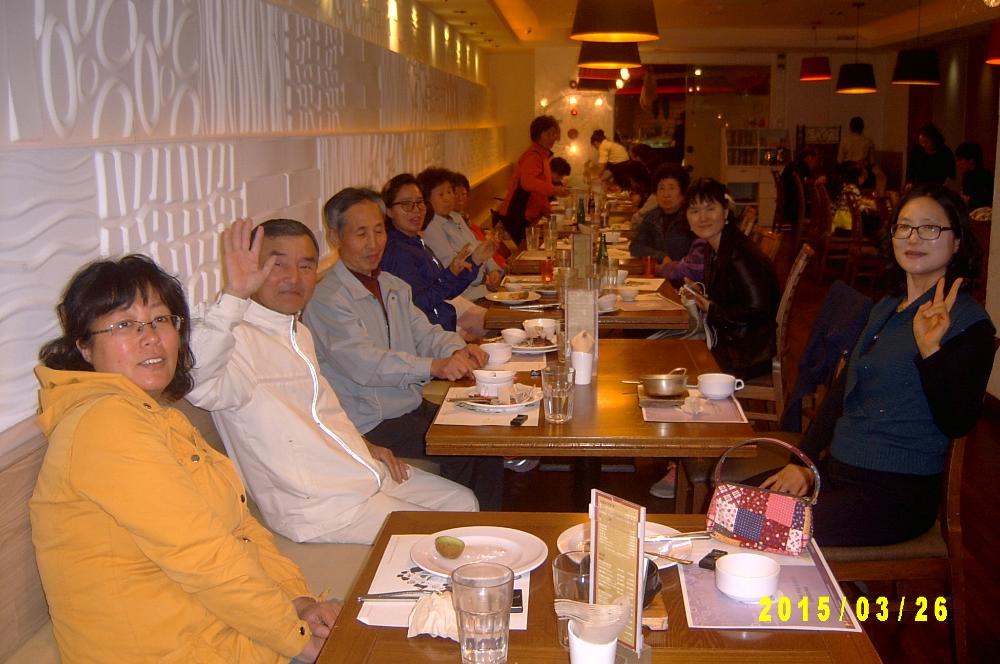 picnic in March 2.JPG