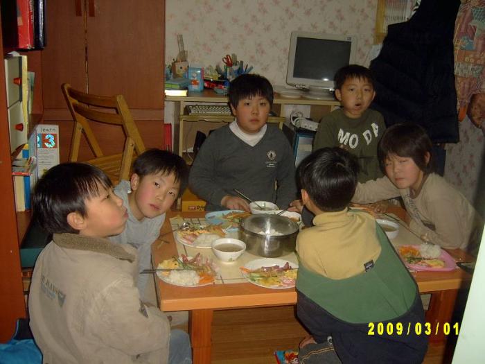 birthday party 2.JPG