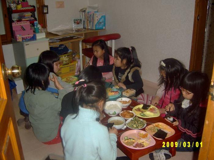 birthday party 3.JPG